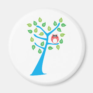 Rote Eule im Baum Magnet