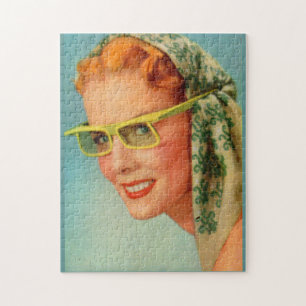 rote Haare, Zitronengelbe Sonnenbrille