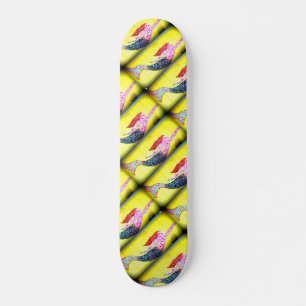 Rote Jungtiere Skateboard