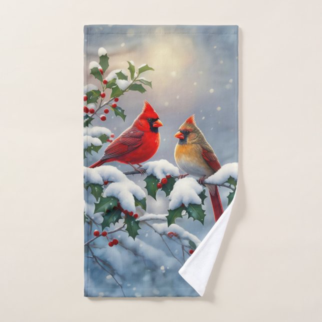 Rote Kardinäle und Holly in Snow Handtuch (Handtuch)
