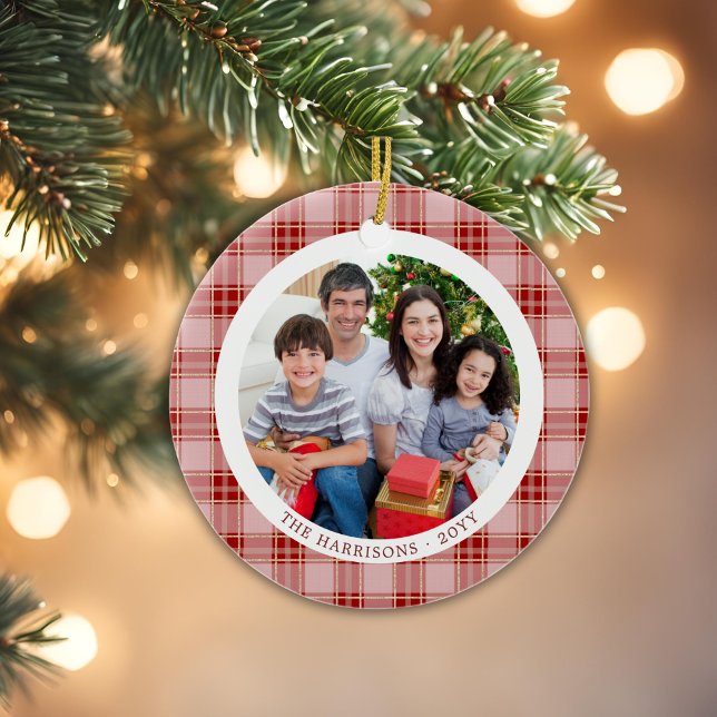 Rote Karierte Familie Weihnachten 2 Fotos Ornament (Red Plaid Family Christmas 2 Sided Photo Ornament)