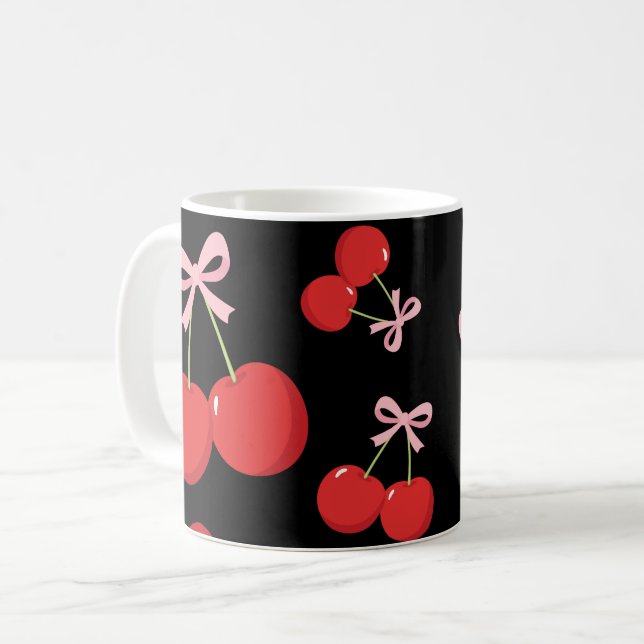 Rote Kirschen mit rosa Bow Coquette Hütte Chic Kaffeetasse (Vorderseite Links)