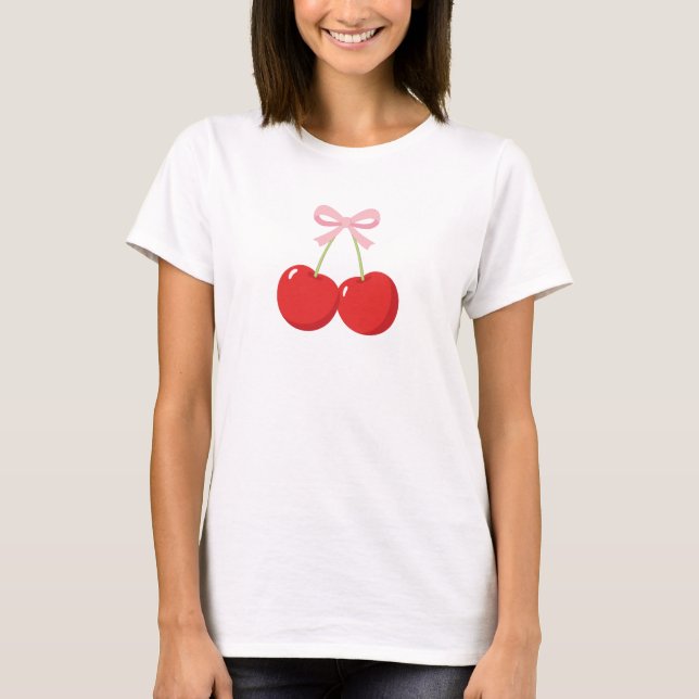 Rote Kirschen mit rosa Bow Coquette Hütte Chic T-Shirt (Vorderseite)