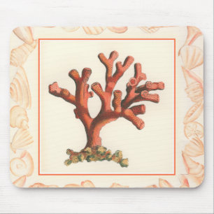 Rote Koralle mit Tritonshorn-Muschel-Grenze Mousepad