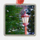 Rote Laterne im Winter Silbernes Ornament (Vorne)