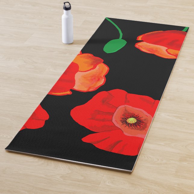 Rote Poppies auf der schwarzen Hintergrunddarstell Yogamatte (Beispiel)