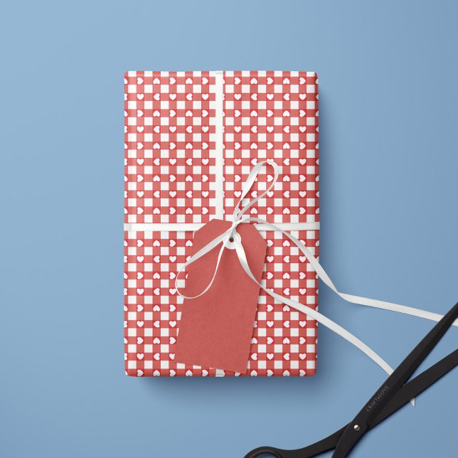 Rote preppy Gingham-Herzen- Geschenkpapierrolle Geschenkpapier (Von Creator hochgeladen)