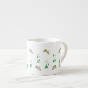 Rote Robin Birds und Snowdrops Espressotasse