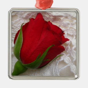 rote Rose auf Spitzen, Präzisionsdekoration Silbernes Ornament