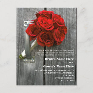 Rote Rose Bouquet & Barnwood Wedding Einladung