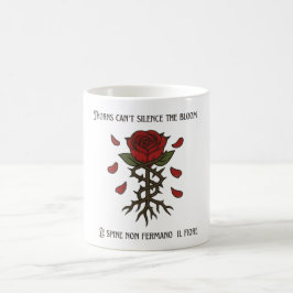 Rote Rose mit Dornen Tasse