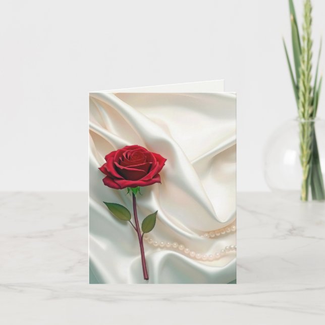 Rote Rose und Perlen auf Satin Dankeskarte (Vorderseite)