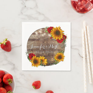 Rote Rose und Sonnenblumen Rustikales Holz Napkin Serviette