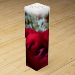 Rote Rose Weinkasten Personalisiert Romantische Ro Weinbox<br><div class="desc">Rote Rose Wein Box Personalisierte Rose Box Box Romantische Rose Geschenkboxen Schmuckboxen klassische Rote Rose Fühlt hier Valentinsche Geschenkboxen Maßgeschneiderte Rose Mementos für Männer, Frauen, Jungen, Mädchen Klicken Sie auf "Anpassen", um mehr Text Auswahl Schriftart und benutzerdefinierte Farben Personalisiert Rote Hochzeit Rose Weinboxen für Friends Anniversaries Familie Bexes autiful I...</div>