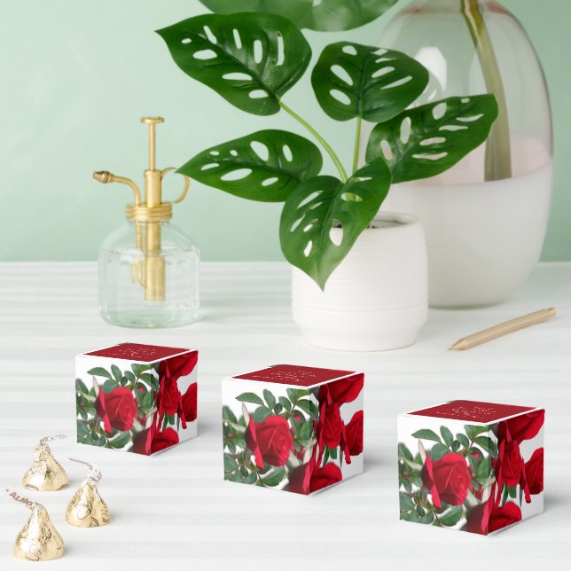 Rote Rosen Benutzerdefinierte Begünstigungsfelder Geschenkschachtel (Zahlreiche)