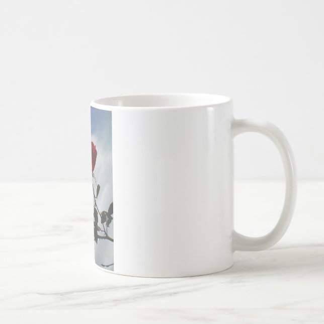 Rote Rosen gegen einen hellen blauen Himmel Kaffeetasse (Rechts)