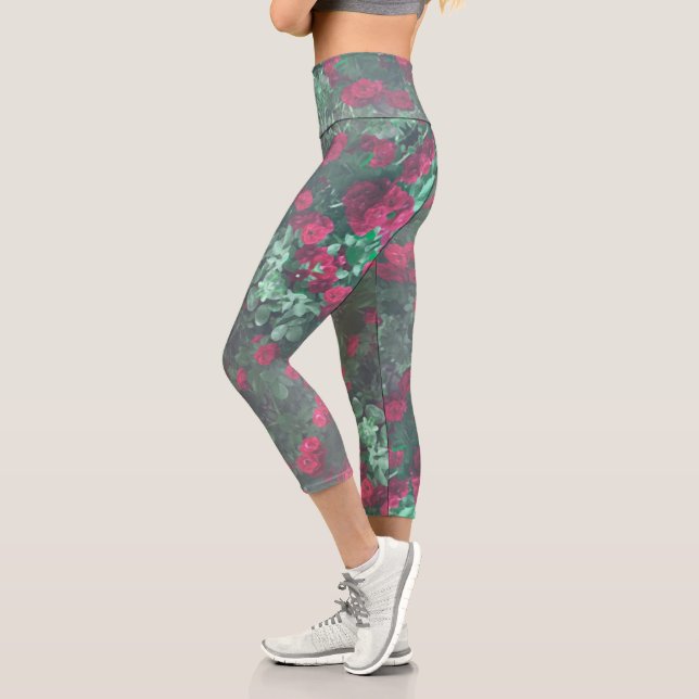 Rote Rosen Grüne Blätter Blume Capri Leggings (Links)