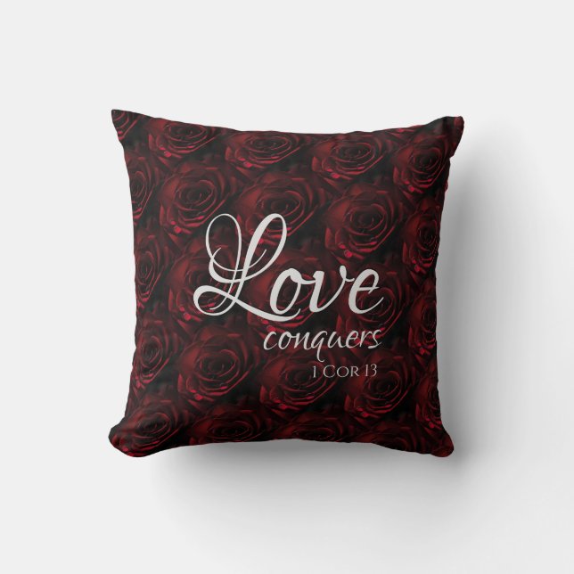 Rote Rosen LIEBE ERHÄLT Personalisierte Schrift Kissen (Vorderseite)