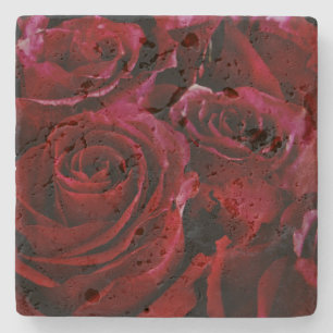 Rote Rosen überall Steinuntersetzer