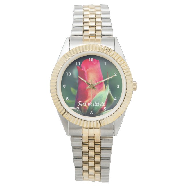 Rote Rosenknospe Blume Gelb Highlights Personalisi Armbanduhr (Vorderseite)