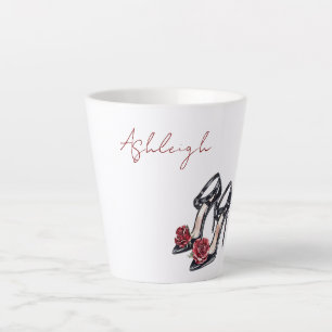 Rote schwarze Blumen-Rosen-Hochhacken Milchtasse