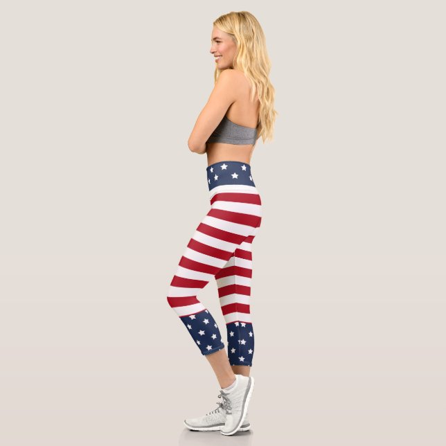 Rote Streifen mit blauem und weißem Star-Band Capri Leggings (Links)