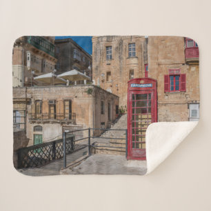 Rote Telefonzelle in Valletta Malta Sherpadecke