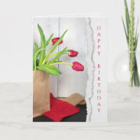 rote Tulpen im braunen Taschengeburtstag