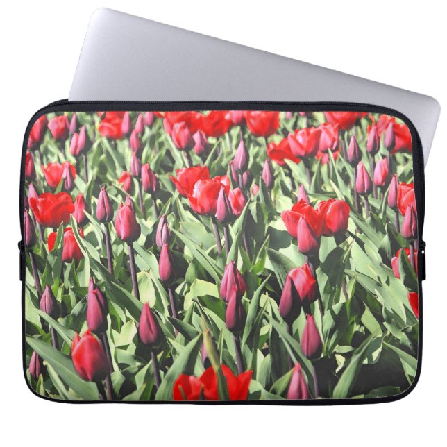 Rote Tulpen Laptopschutzhülle (Vorderseite)
