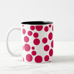 rote Tupfen auf weißem Hintergrund Zweifarbige Tasse
