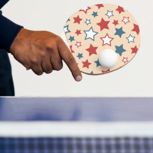 Rote und blaue Sterne, 4. Juli, beiger Hintergrund Tischtennis Schläger