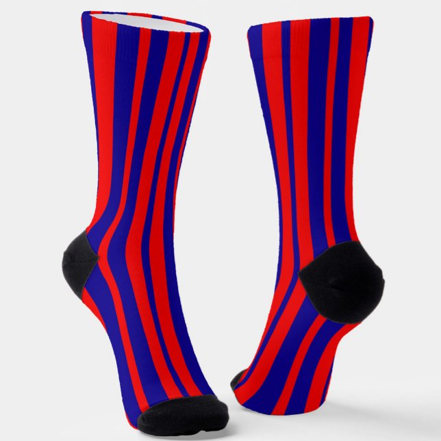 Rote und blaue Streifen Socken (Von Creator hochgeladen)