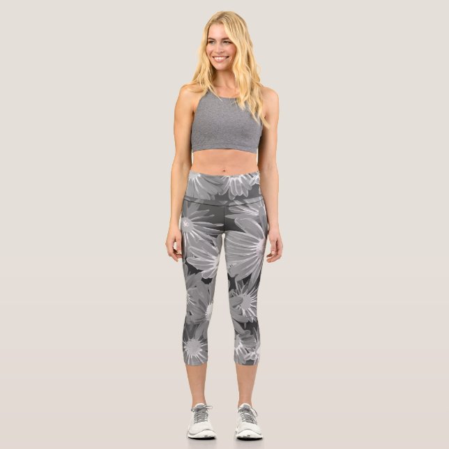 Rote und gelbe Blumen 2 Capri Leggings (Vorderseite)