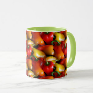 Rote und gelbe Paprikaschoten Tasse