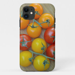 Rote und gelbe Tomaten Case-Mate iPhone Hülle