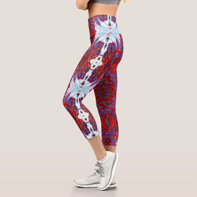 Rote und Lila Capri-Leggings Capri Leggings (Links)