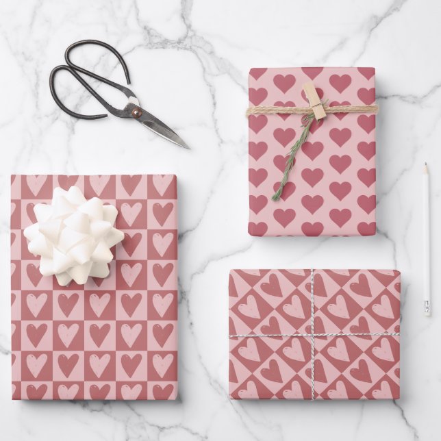 Rote und rosa Herzmuster Geschenkpapier Set (Vorderseite)