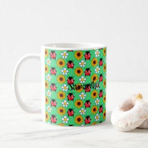 Rote und schwarze Ladybug mit Blume Tasse