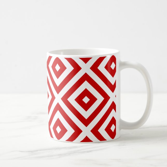 Rote und weiße Großmutterquadrate Kaffeetasse (Rechts)