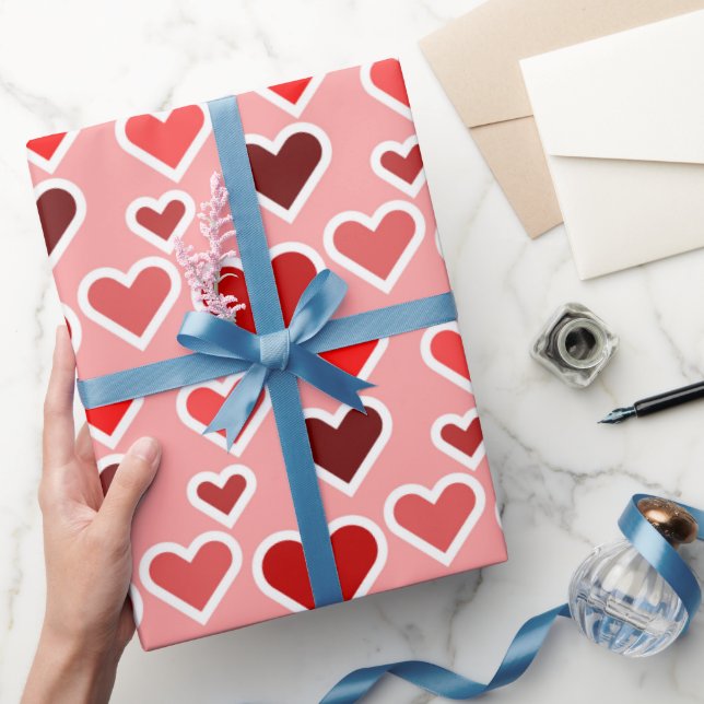 Rote Valentinstag Liebe Herz Geschenkpapier (Schenken)