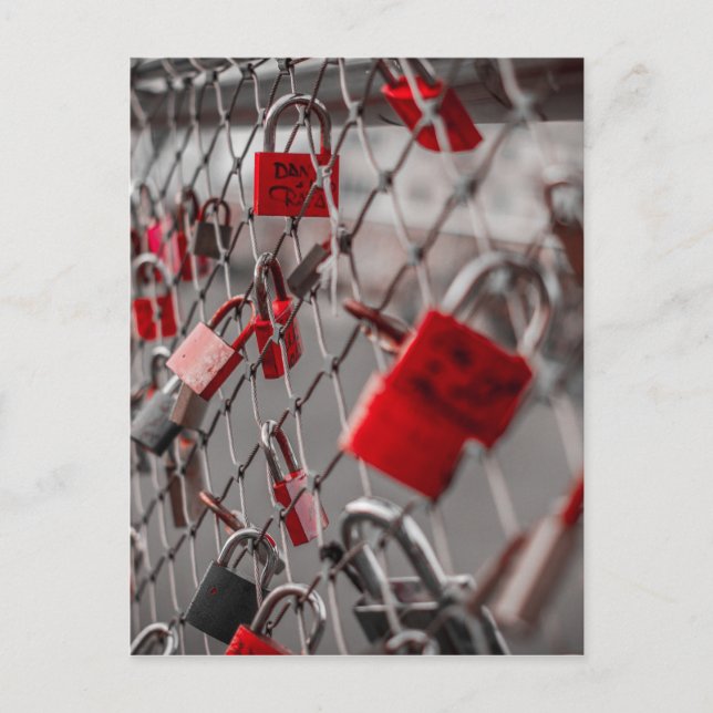 Rote Vorhängeschlösser der Liebe Postkarte (Vorderseite)