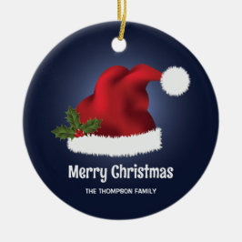 Rote Weihnachtsmannmütze mit Weihnachts-Holly auf Keramik Ornament