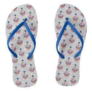 Rote, Weiße, Blaue July 4 Cupcake Glitter Flip Flops