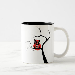 Rote Zuckerschädel-Eule in der Baum-Tasse Zweifarbige Tasse