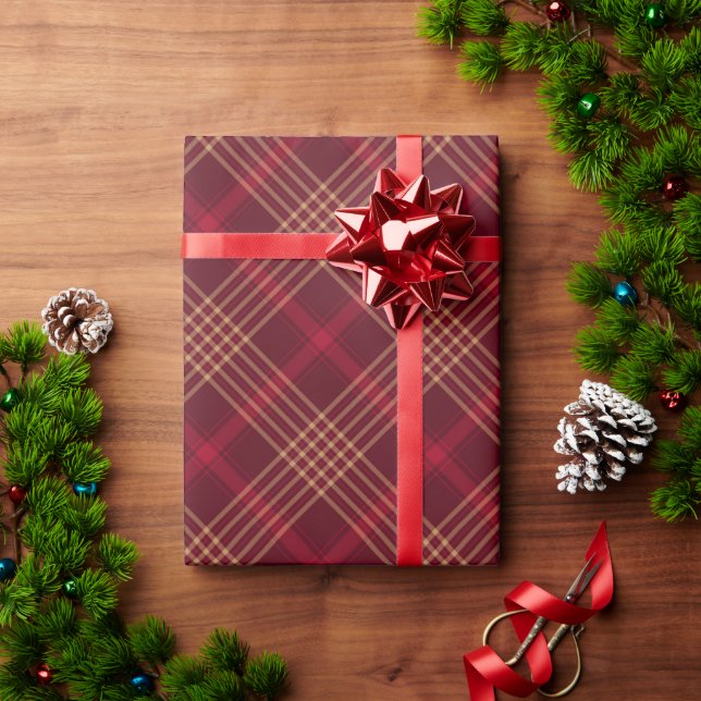 Roter Bordeaux, karierter Diagonalschnitt Geschenkpapier (Feiertagsgeschenk)