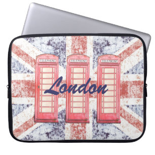 Roter britischer Telefonstand auf Laptopschutzhülle