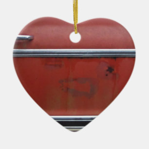 Roter Chevy Keramik Ornament