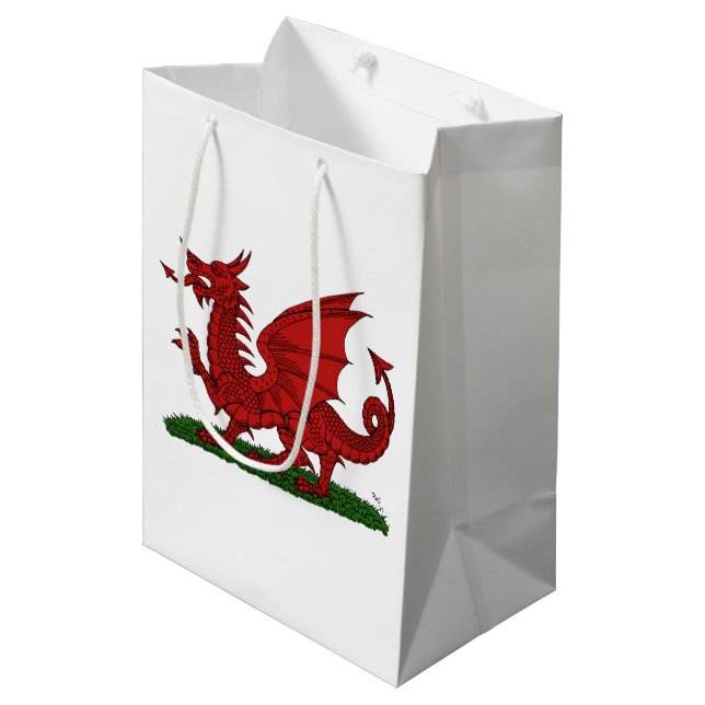 Roter Drache von Wales Mittlere Geschenktüte (Vorderseite Schrägansicht)