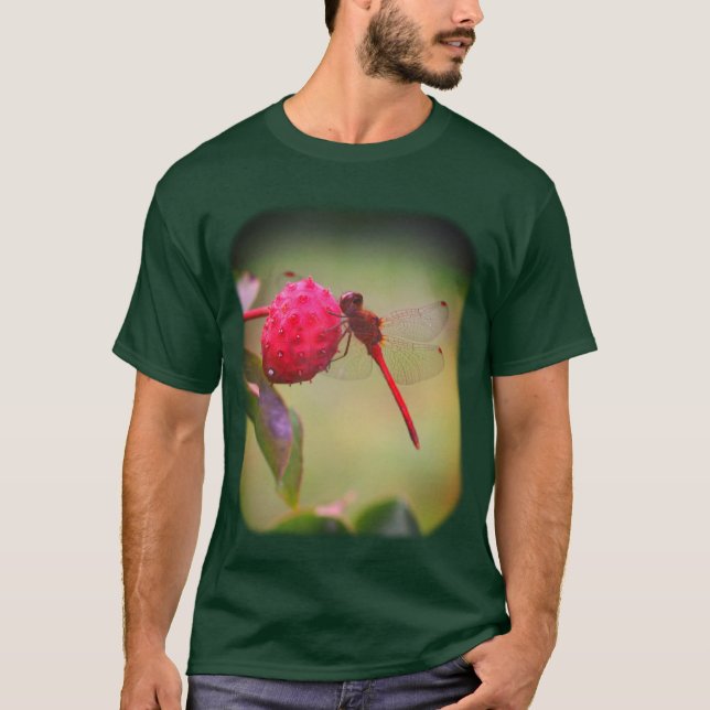Roter Dragonfly Dogwood Frucht Natur T-Shirt (Vorderseite)