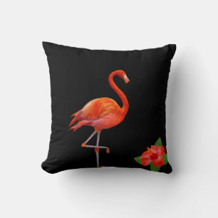 Roter Flamingo und Hibiskus auf schwarzem Wurfkiss Kissen